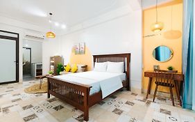 Sunstay Paradise